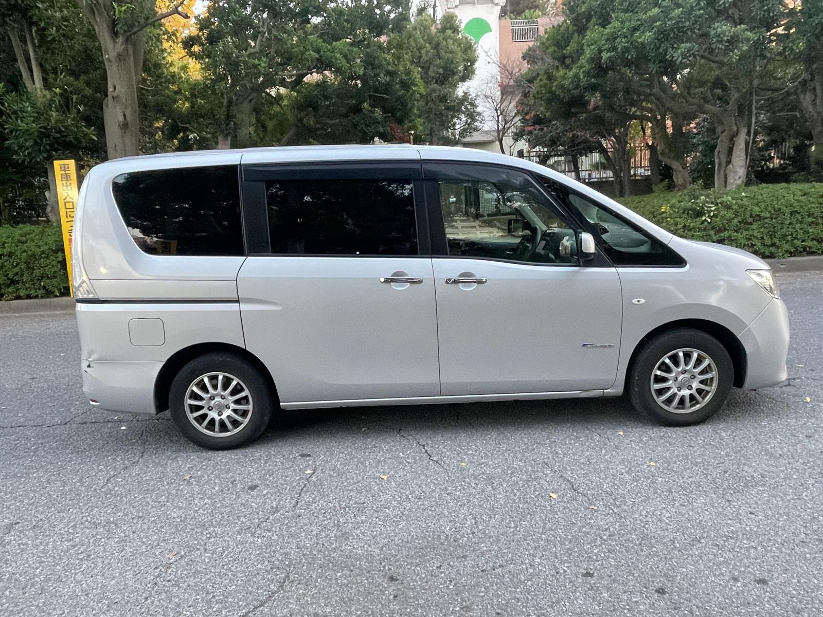 日産・セレナ