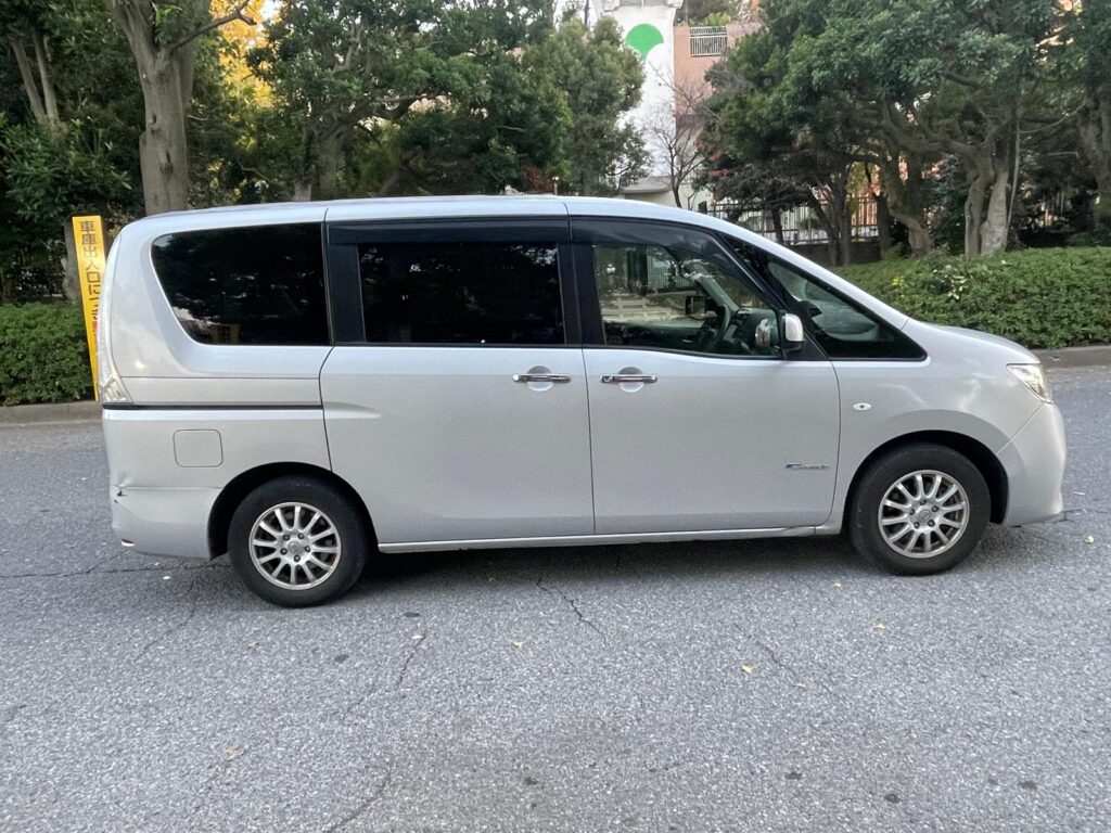 日産・セレナ